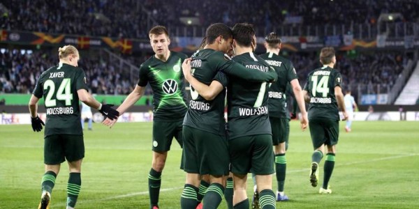 德甲保级生死战！汉堡主场硬撼沃夫斯堡，谁能逃离降级泥潭？